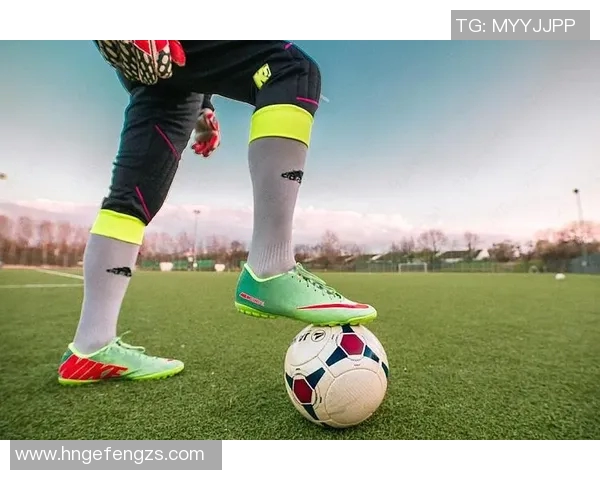 脚下生风足球明星展现激情与才华的绿茵传奇之路