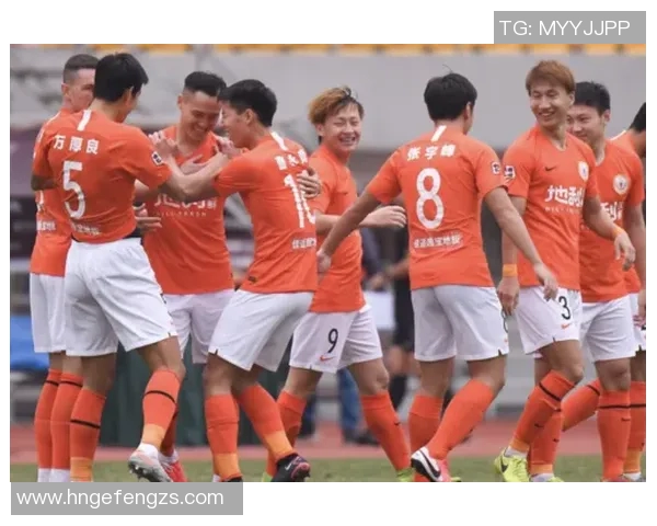 广州篮球队在总决赛积分榜中以76分稳居第一名引发关注